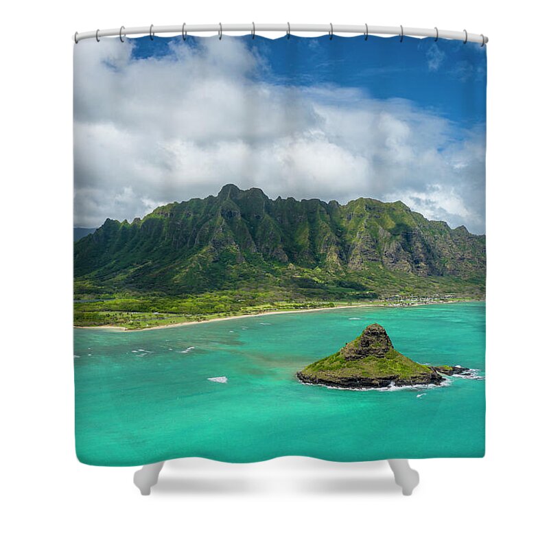 Chinamans Hat Hawaii Shower Curtain featuring the photograph Chinamans Hat Hawaii by Leonardo Dale