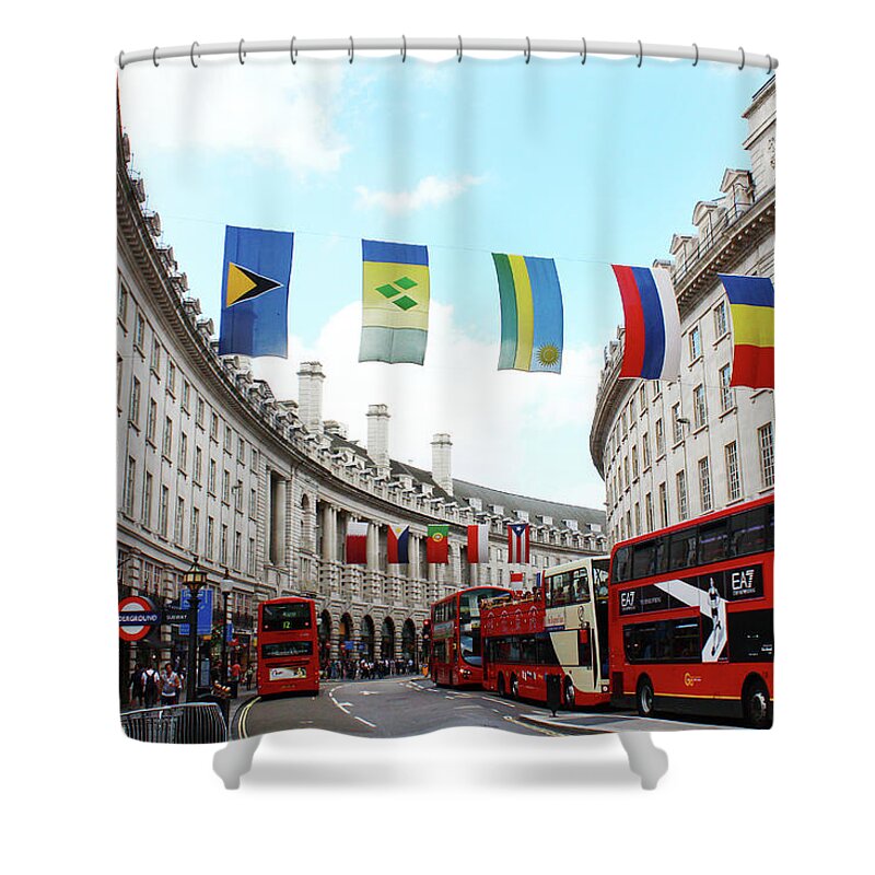 Uk Shower Curtain featuring the photograph Cityscape of London by Kaoru Shimada