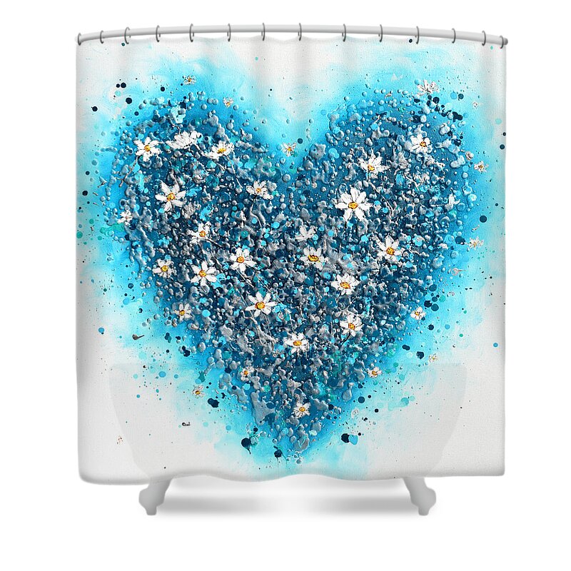 Heart Shower Curtain featuring the painting Daisy Heart by Amanda Dagg