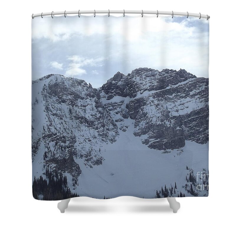 Mountain Shower Curtain featuring the photograph Devils Castle 2020 by Michael Cuozzo