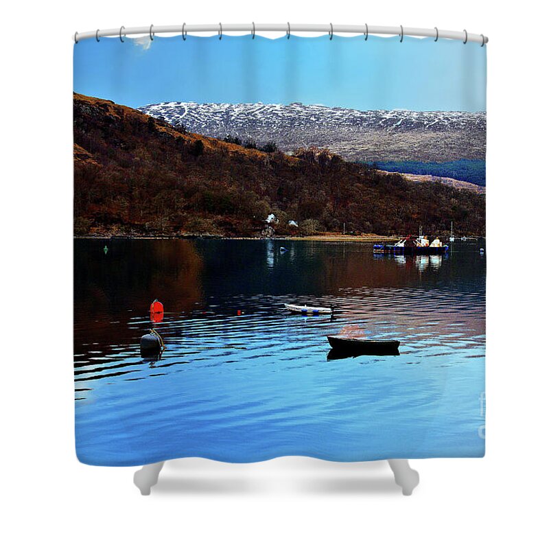 Scotland Shower Curtain featuring the photograph Fort William and the Nevis Range by Richard Denyer