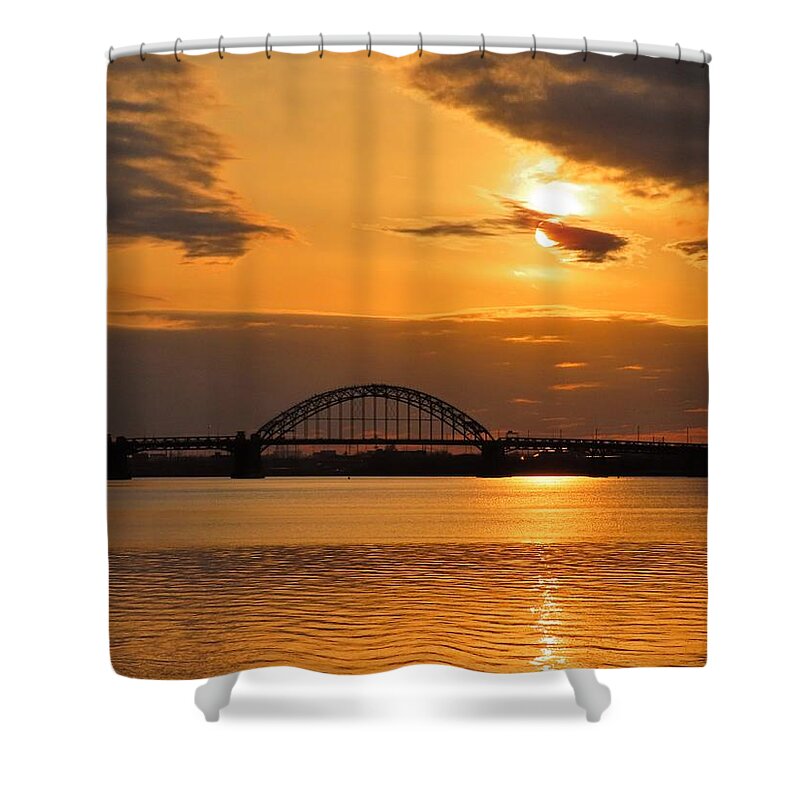 Sunset Shower Curtain featuring the photograph Golden Sunset by Linda Stern