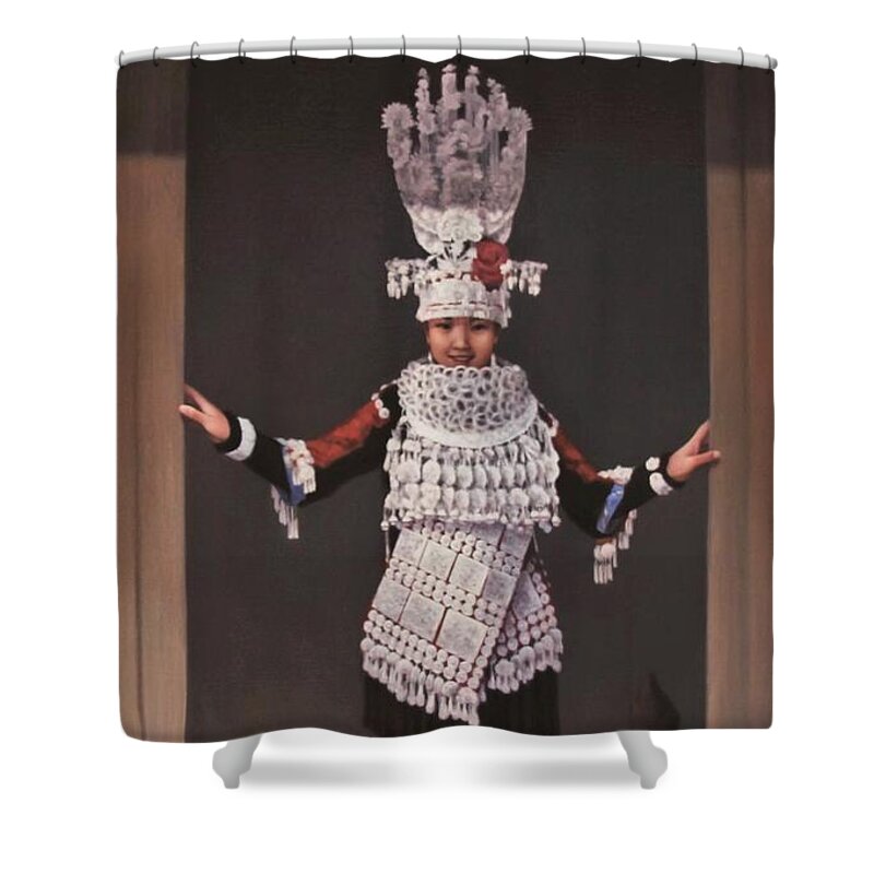 Realism Shower Curtain featuring the painting Good Day by Zusheng Yu