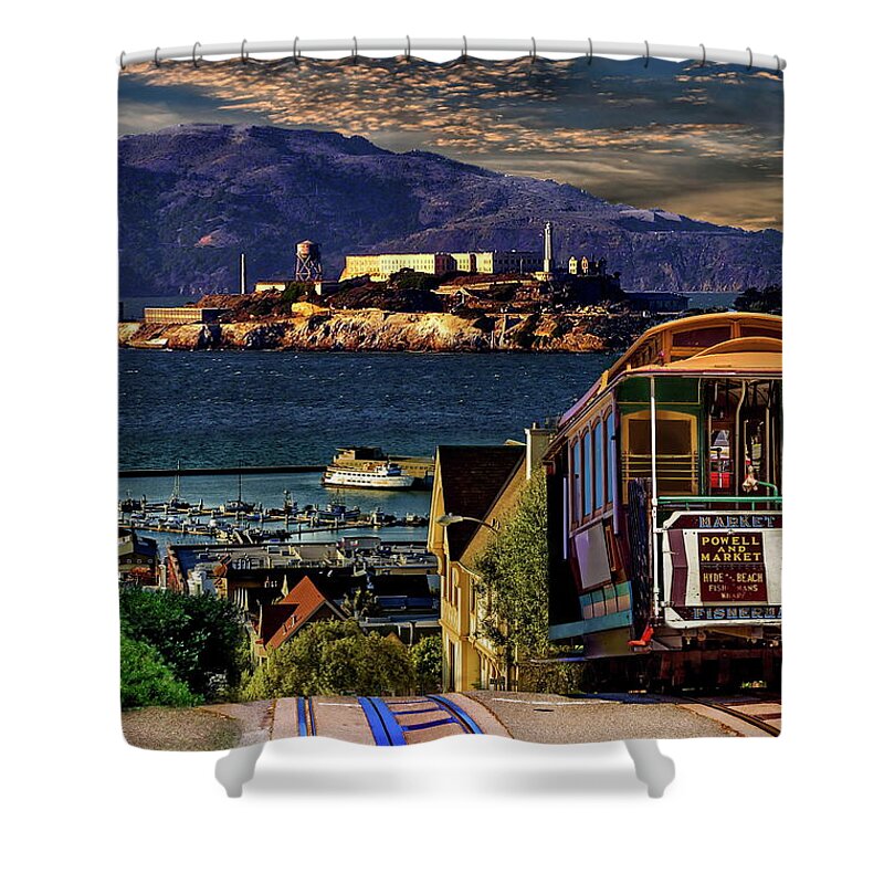 San Francisco Shower Curtain featuring the photograph Hyde Street Cable Car by Russ Harris