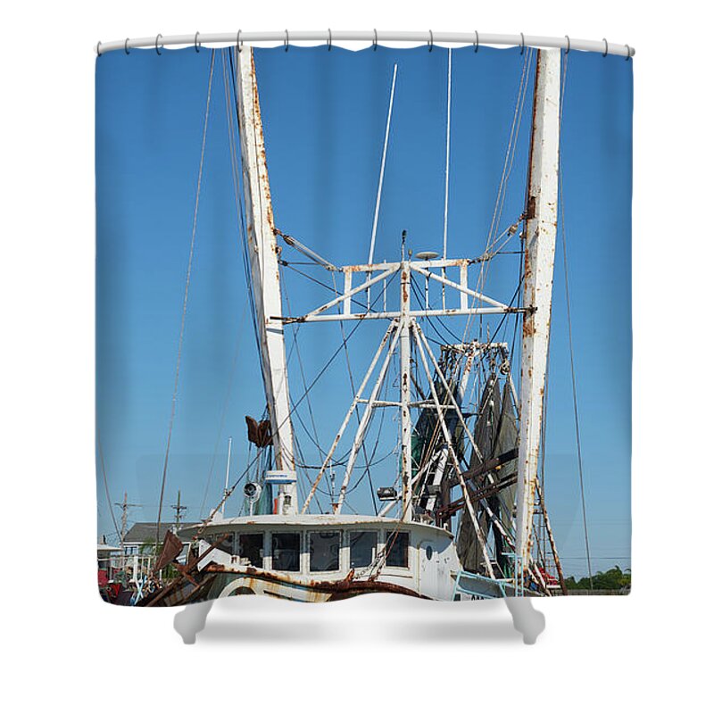 Boat Shower Curtain featuring the photograph Lady Love by Paul Freidlund