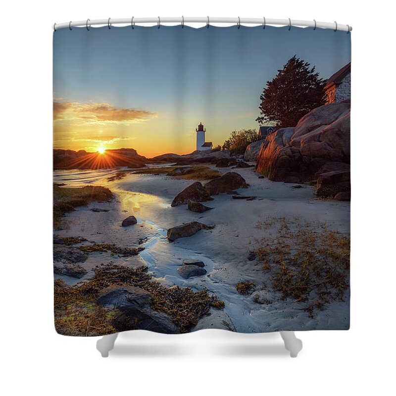 Annisquam Shower Curtain featuring the photograph Low Tide at Annisquam Lighthouse by Kristen Wilkinson