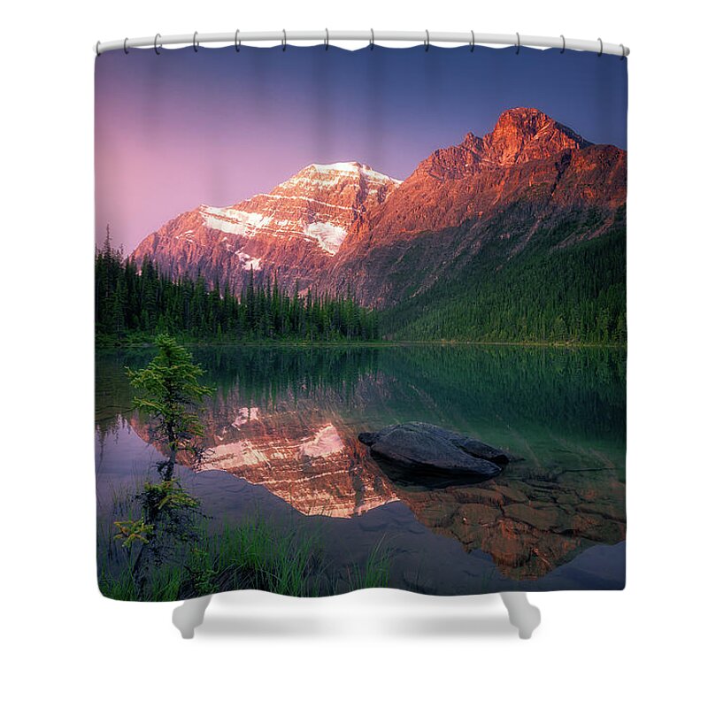 Mountains Shower Curtain featuring the photograph Mountain Reflections #4 by Henry w Liu