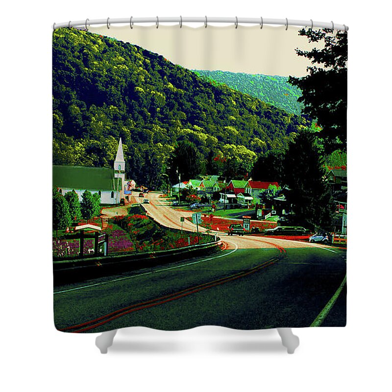 Mountain Shower Curtain featuring the photograph Pennsylvania Mountain Village by CHAZ Daugherty