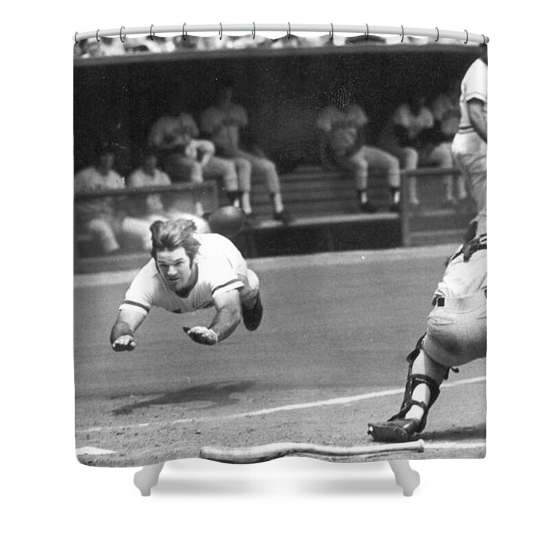 Pete Shower Curtain featuring the photograph Pete Rose by Action