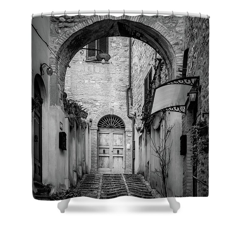 Umbria Shower Curtain featuring the photograph Piccolo Vicolo by W Chris Fooshee