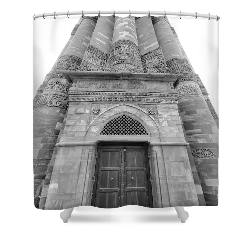 All Shower Curtain featuring the digital art Qutub Minar in India Black and White KN66 by Art Inspirity