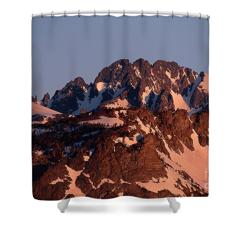 Dave Welling Shower Curtain featuring the photograph Ritter Ridge In The Minarets Eastern Sierras California by Dave Welling