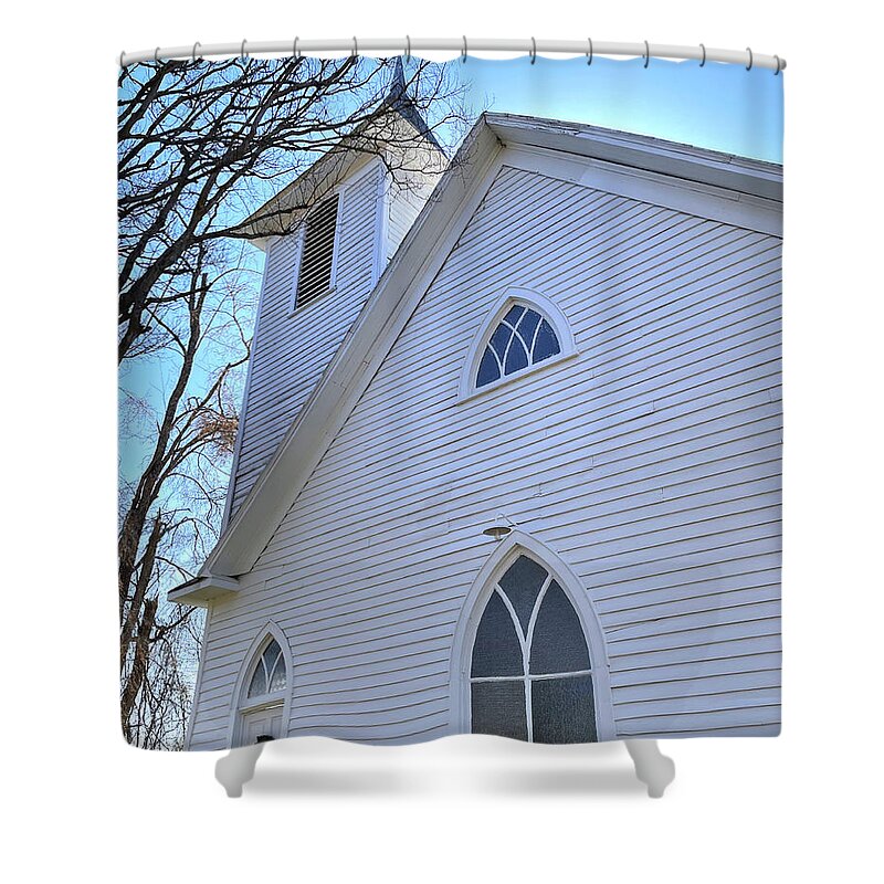 Rockford Shower Curtain featuring the photograph Rockford Methodist by Lee Darnell