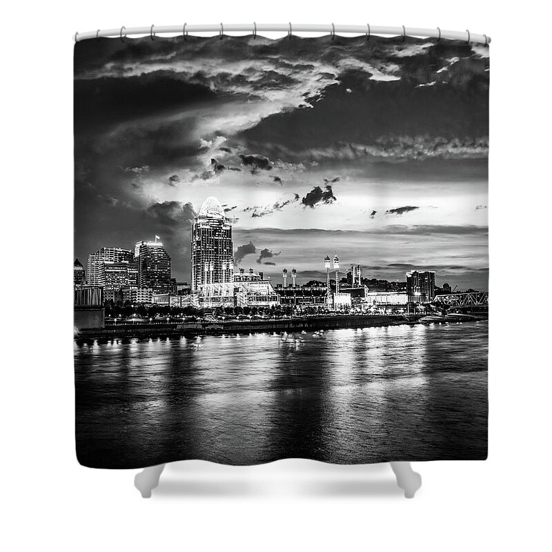 Cincinnati Ohio Shower Curtain featuring the photograph Stunning Skies Over Cincinnati At Dawn - Black and White by Gregory Ballos
