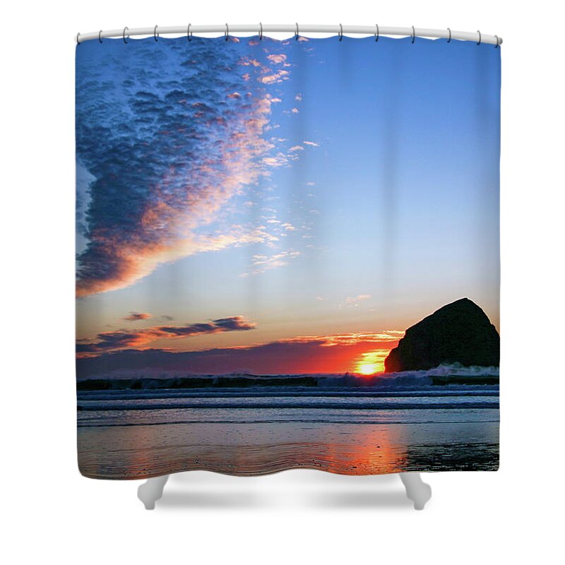 Pacific Northwest Shower Curtain featuring the photograph Sunset Surfer by Leslie Struxness