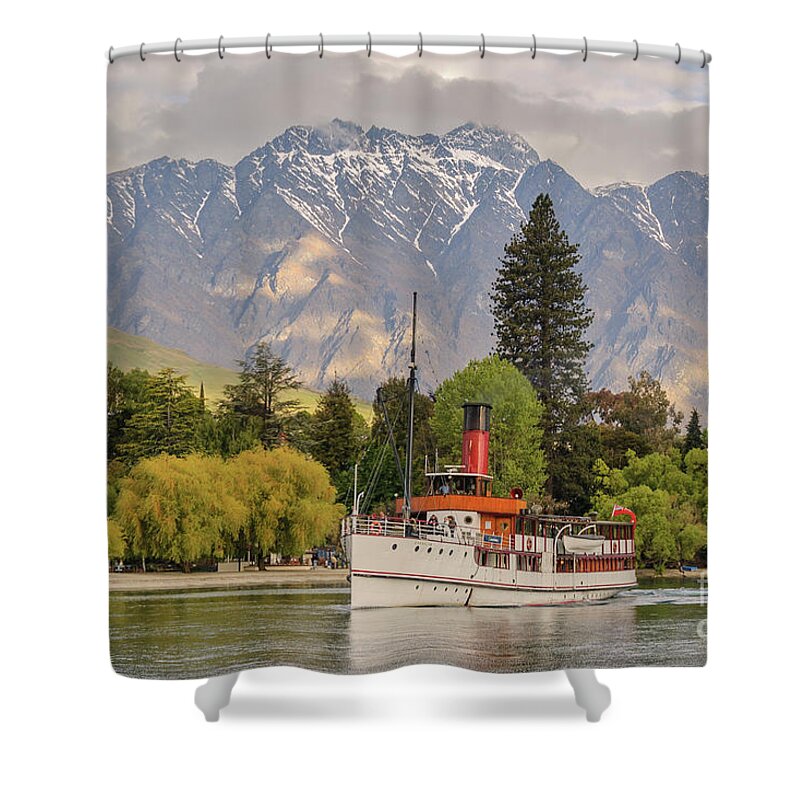 Mountain Shower Curtain featuring the photograph The Earnslaw by Werner Padarin