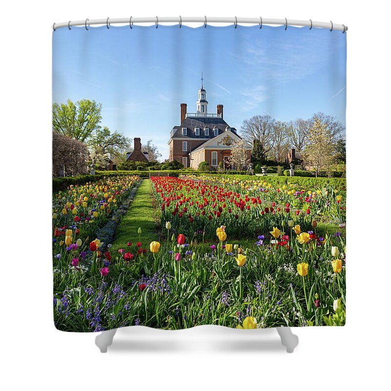 Colonial Williamsburg Shower Curtain featuring the photograph The Governor's Palace in Spring by Rachel Morrison