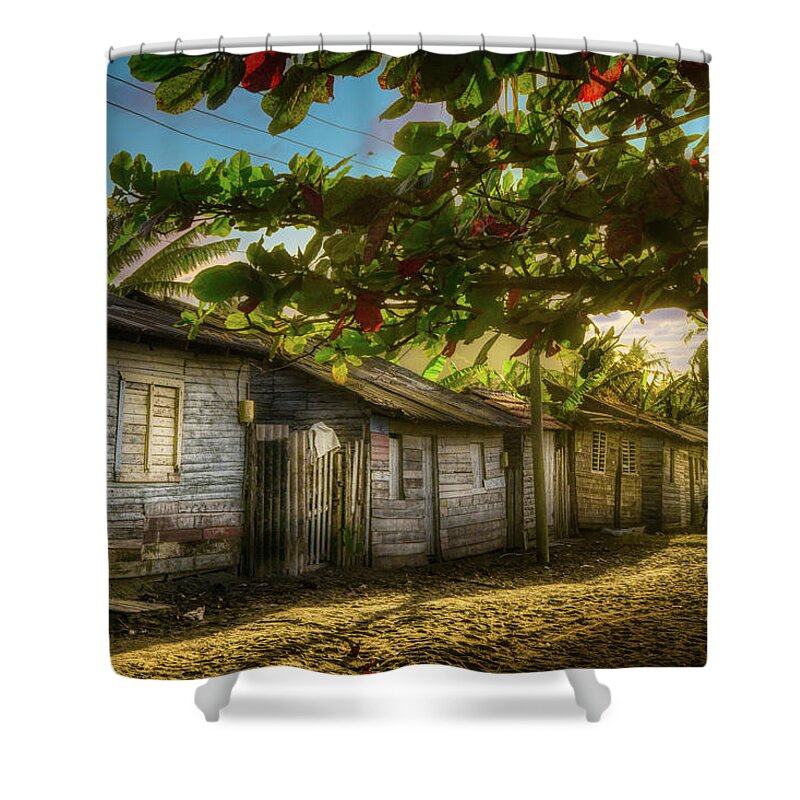 Cuba Shower Curtain featuring the photograph The path to the beach by Micah Offman