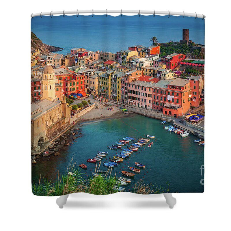 Cinque Terre Shower Curtain featuring the photograph Vernazza Pomeriggio by Inge Johnsson