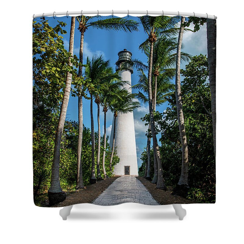 Atlantic Shower Curtain featuring the photograph Walkway to Lighthouse by Ed Taylor