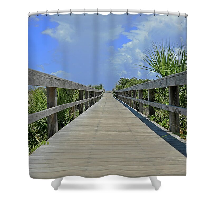 Tybee Shower Curtain featuring the photograph Walkway to Tybee Beach, Ga. by Richard Krebs