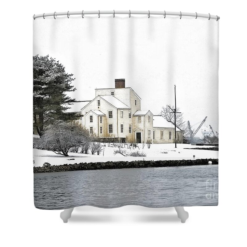 Black And White Shower Curtain featuring the photograph Wentworth-Coolidge Mansion #2 by Marcia Lee Jones