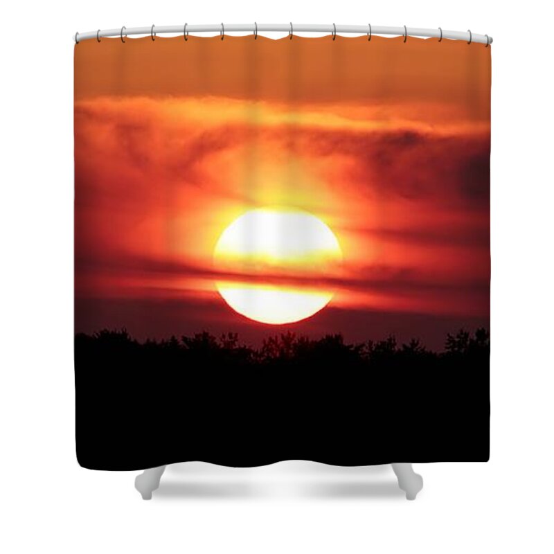 Setting Sun Shower Curtain featuring the photograph Wonderous Sunset by Mary Walchuck
