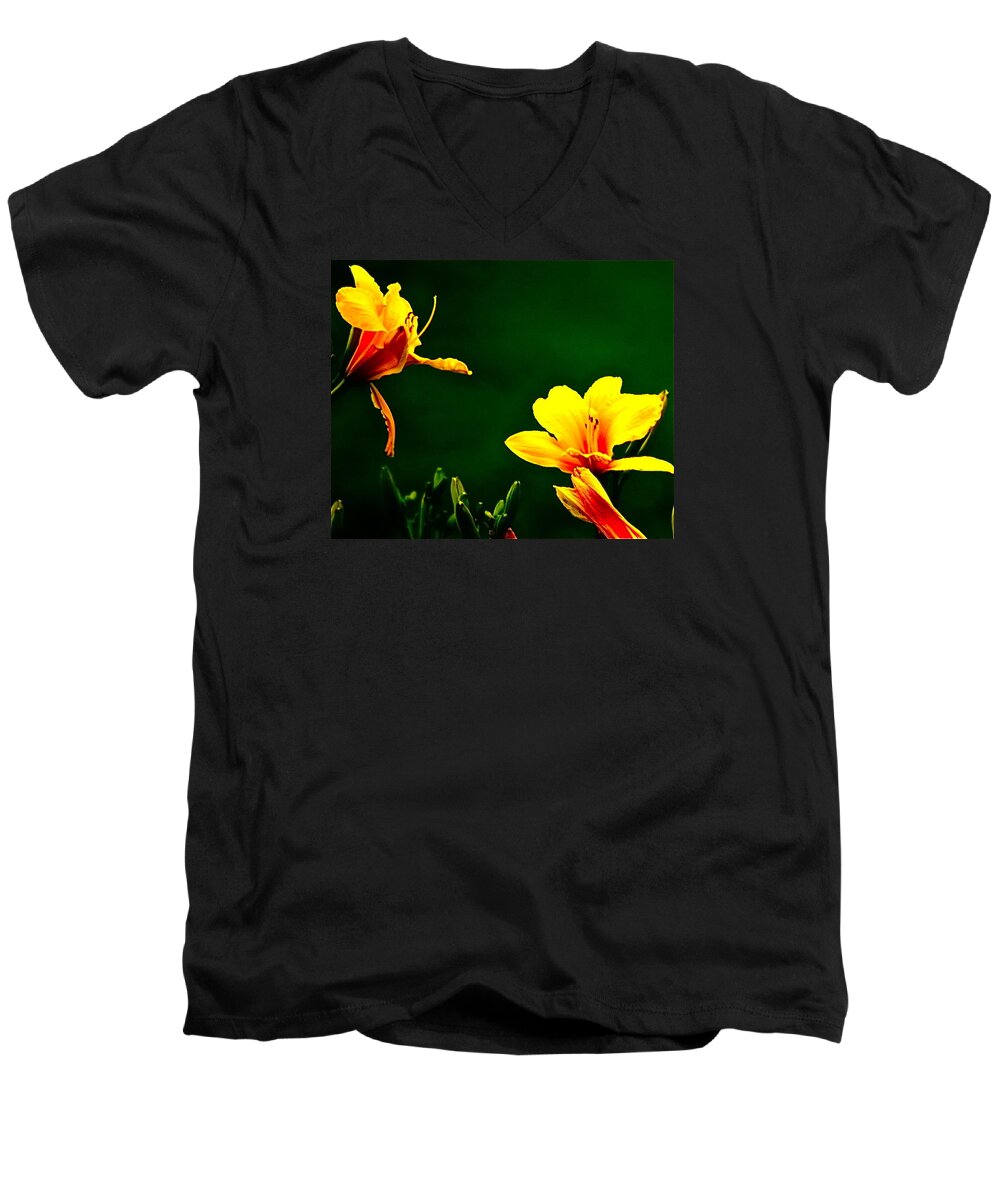 Flowers Men's V-Neck T-Shirt featuring the photograph Talking Flower Heads by Tracy Rice Frame Of Mind