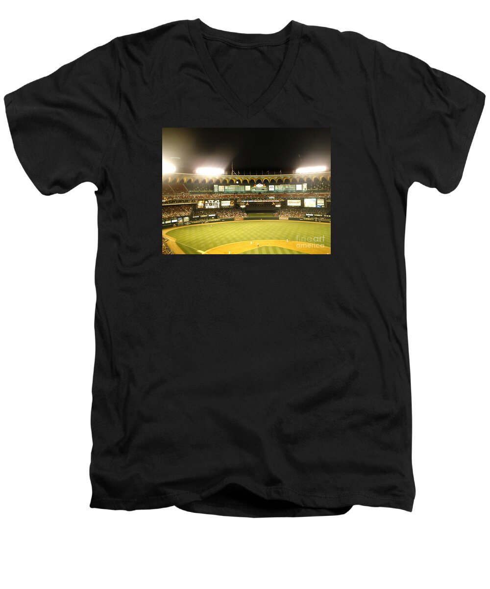 Old Busch Stadium Men's V-Neck T-Shirt featuring the photograph Moon in the Arches by Kelly Awad