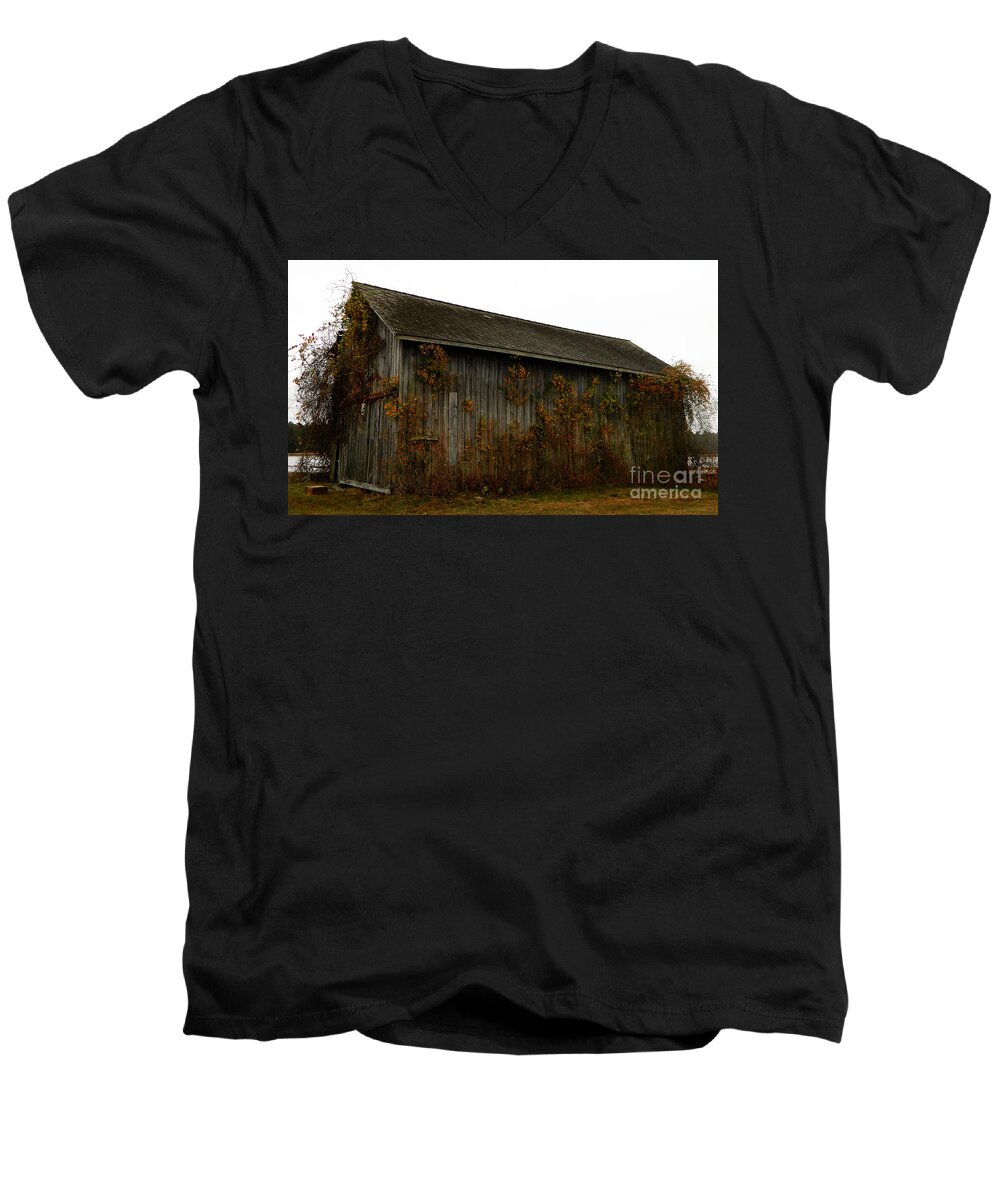 Fall Men's V-Neck T-Shirt featuring the photograph Barn 2 by Andrea Anderegg