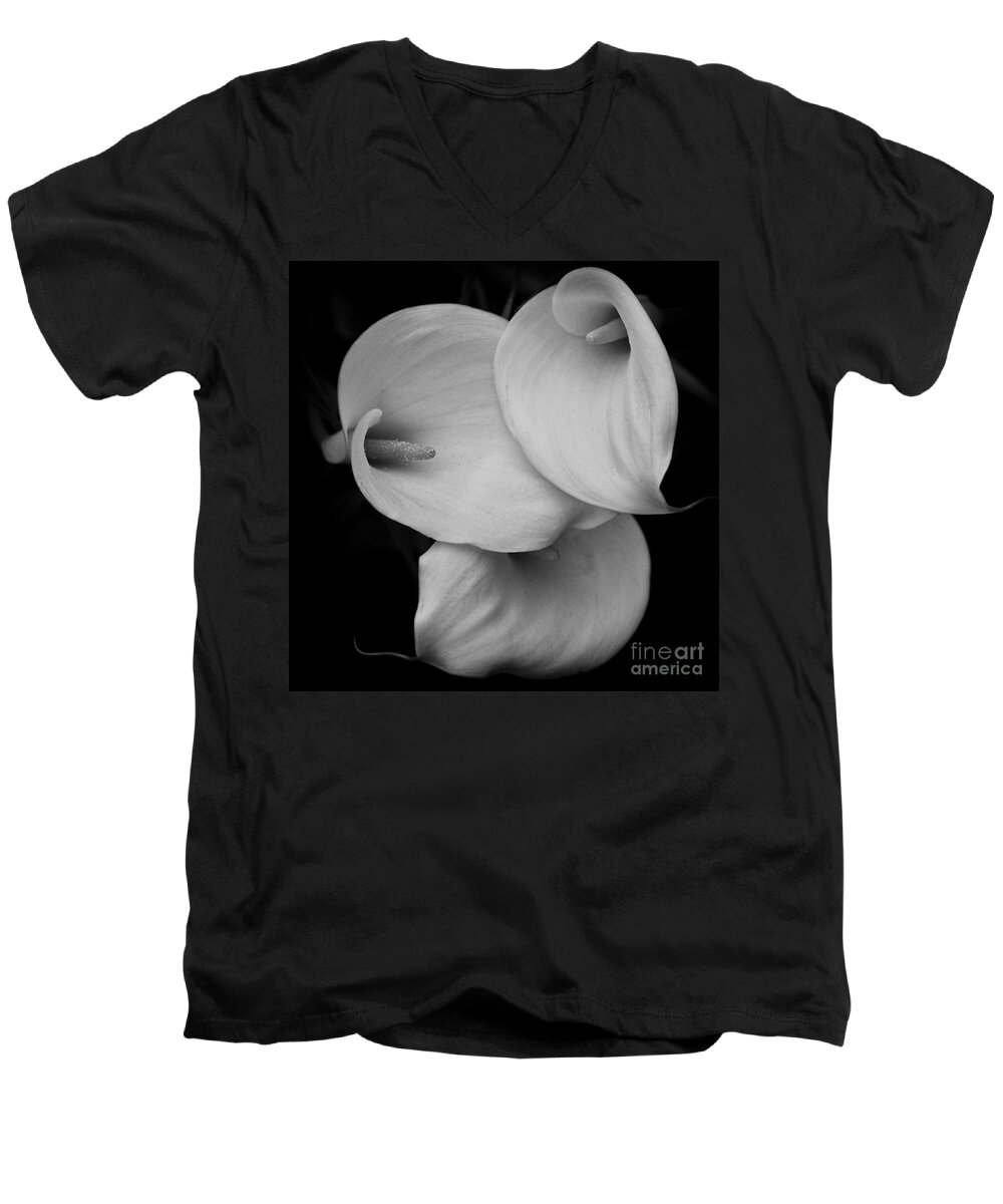 Calla Lily Men's V-Neck T-Shirt featuring the photograph Calla Lily by Carrie Cranwill