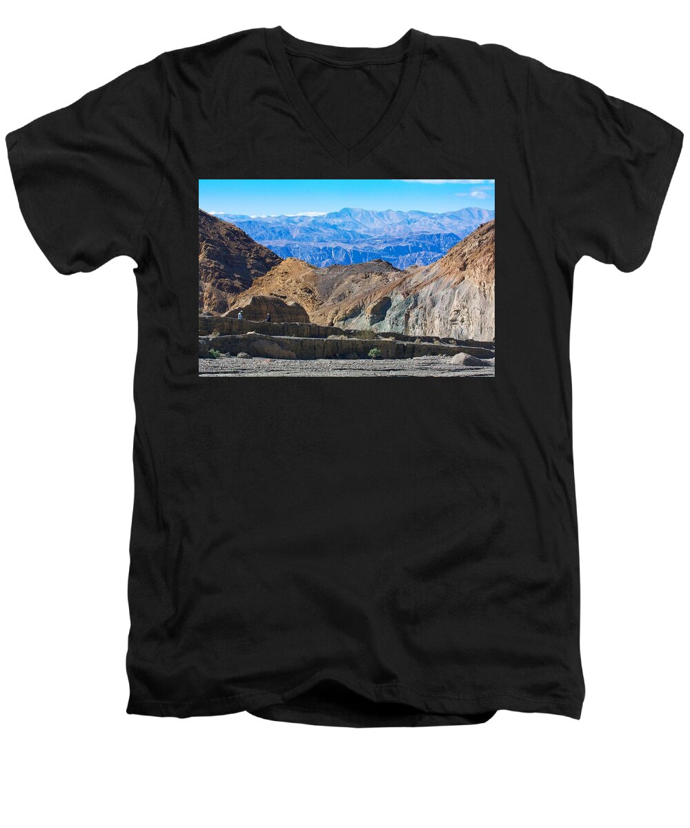California Men's V-Neck T-Shirt featuring the photograph Mosaic Canyon Picnic by Stuart Litoff