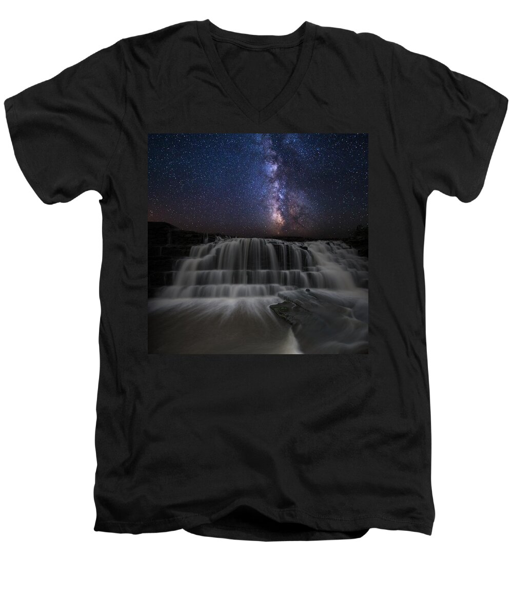 Milkyway Men's V-Neck T-Shirt featuring the photograph Nightfall by Aaron J Groen