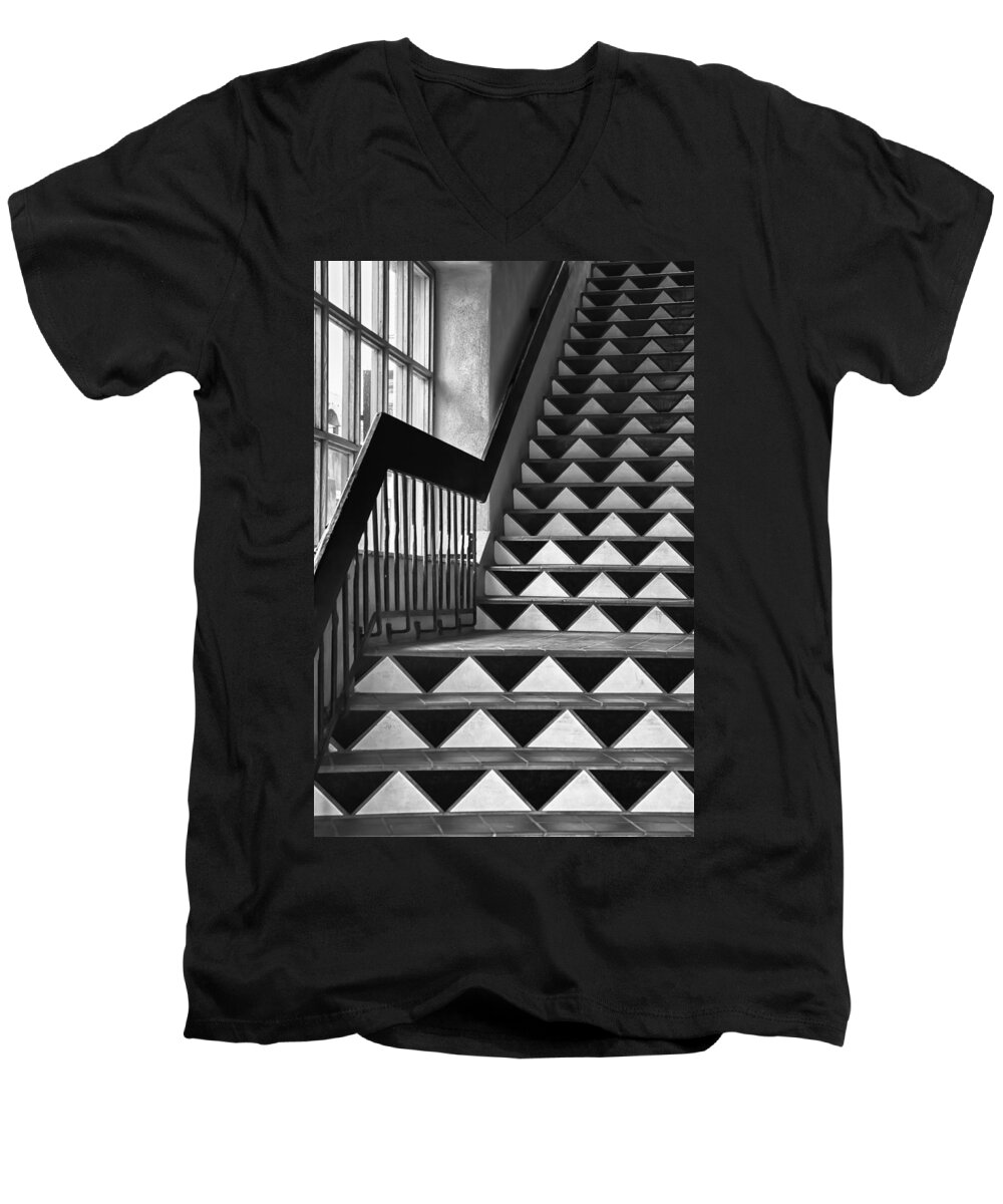 Santa Fe Men's V-Neck T-Shirt featuring the photograph Staircase Santa Fe New Mexico by Ron White