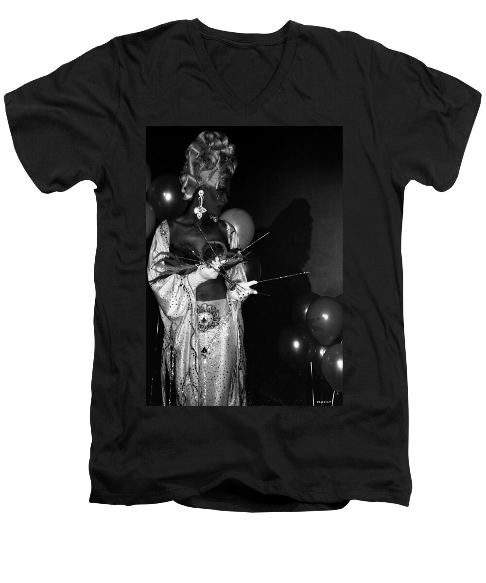 Louisiana Men's V-Neck T-Shirt featuring the photograph Drag Queen 2 by Doug Duffey