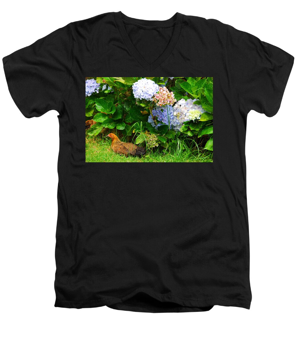 Kauai Men's V-Neck T-Shirt featuring the photograph Kauai Wildlife by Lynn Bauer