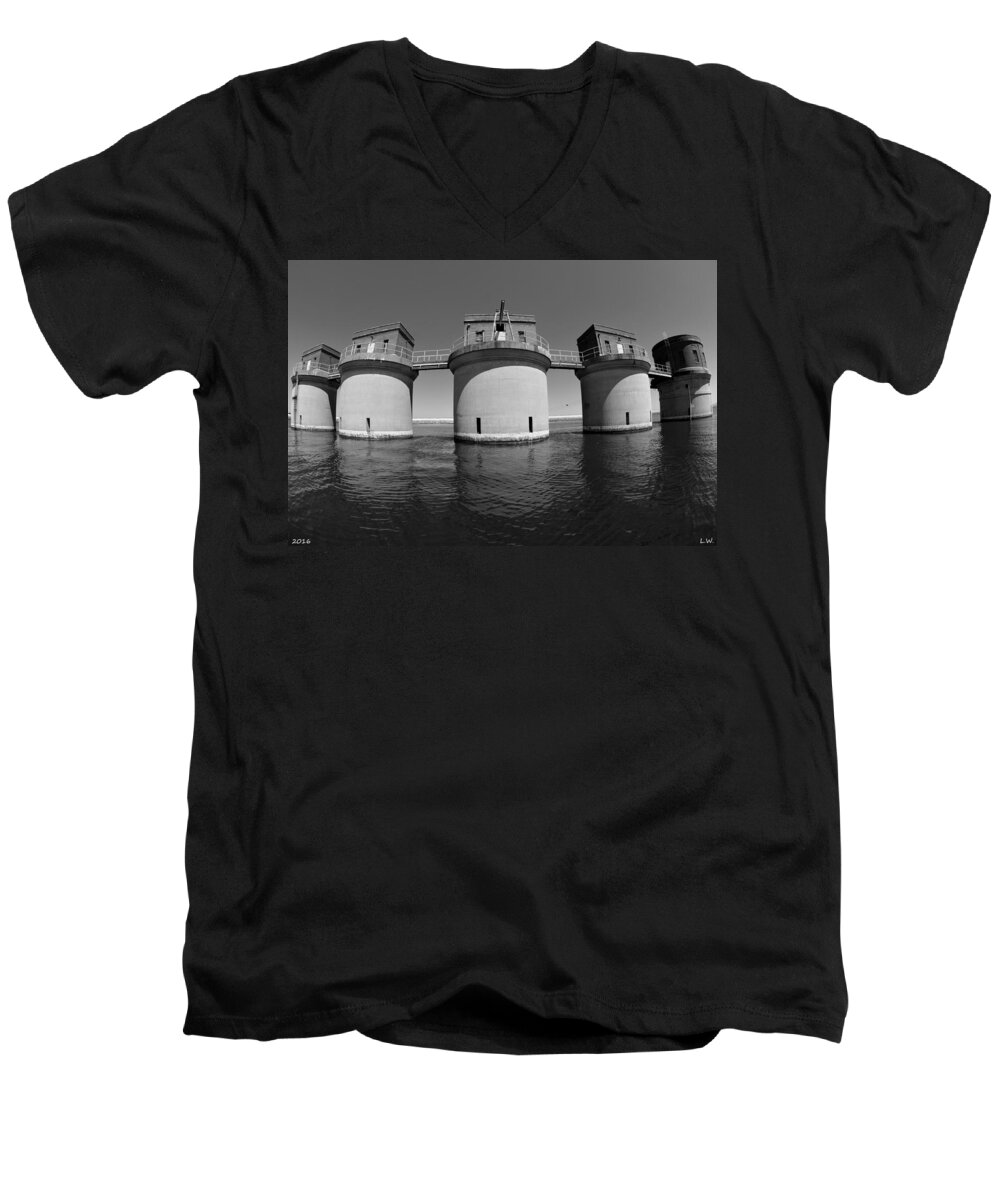 5 Towers At Dreher Shoals Dam On Lake Murray Sc Black And White Men's V-Neck T-Shirt featuring the photograph 5 Towers At Dreher Shoals Dam On Lake Murray SC Black And White by Lisa Wooten