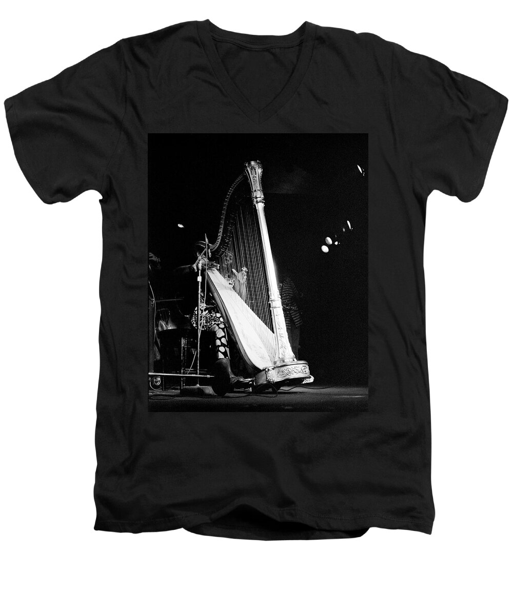 Jazz Musician Men's V-Neck T-Shirt featuring the photograph Alice Coltrane 2 by Lee Santa