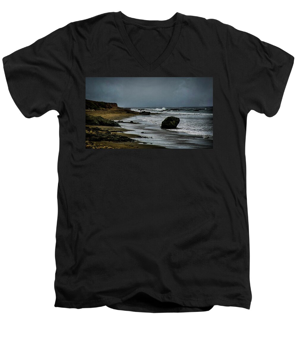 Beach Men's V-Neck T-Shirt featuring the photograph Beach Boulder by Joseph Hollingsworth