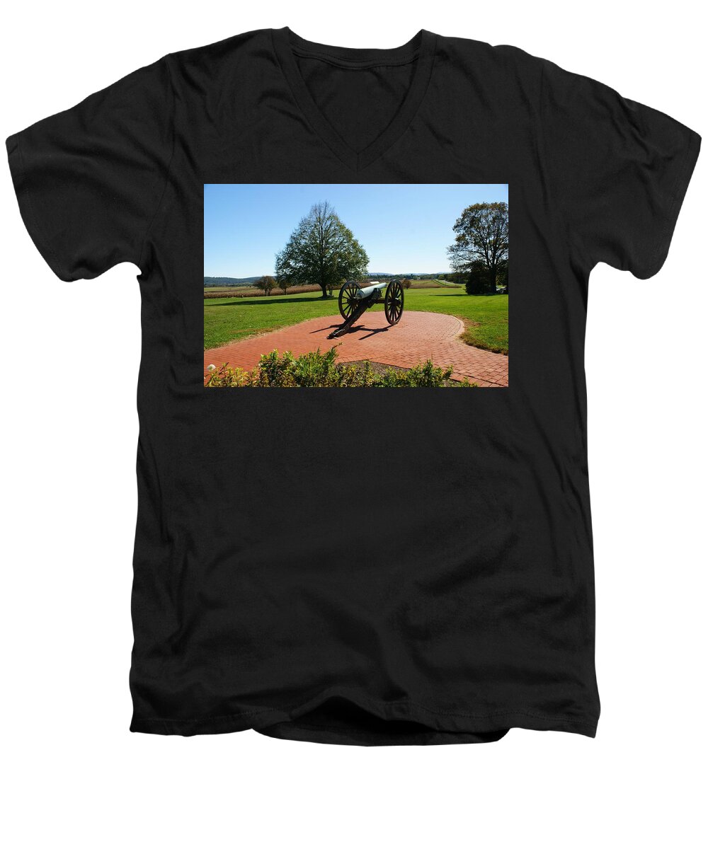 Canon Men's V-Neck T-Shirt featuring the photograph Canon at Antietam by Lois Lepisto