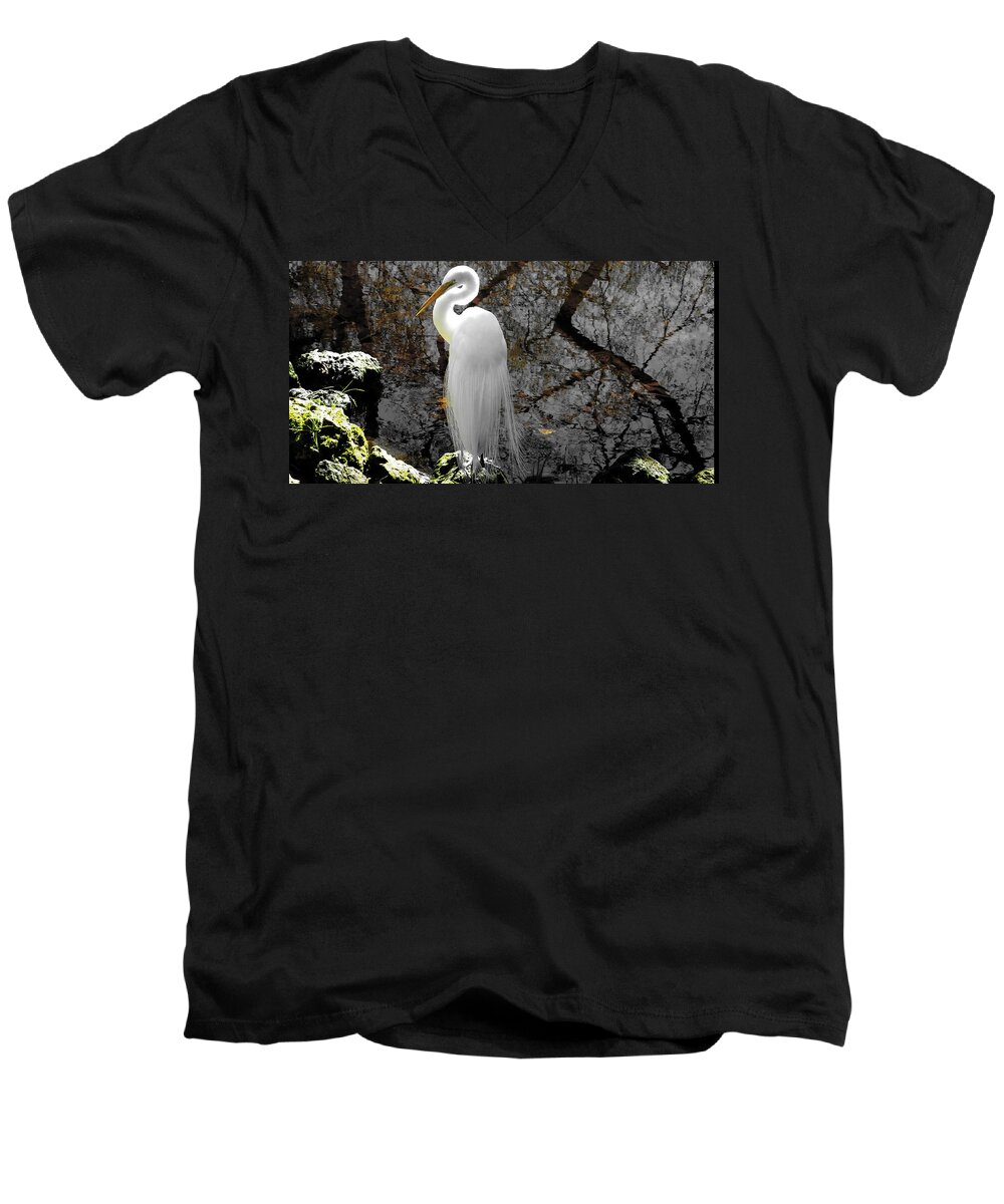 Great Egret Men's V-Neck T-Shirt featuring the photograph Cloaked by Judy Wanamaker