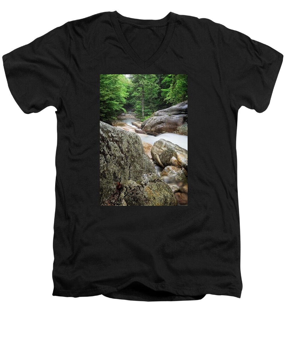 Photograph New Hampshire Men's V-Neck T-Shirt featuring the photograph Pemi above Basin by Michael Hubley