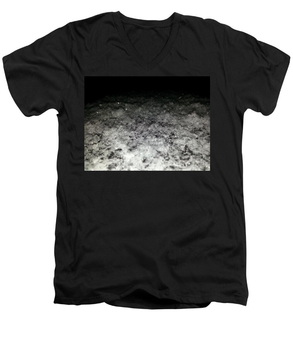 Winter Men's V-Neck T-Shirt featuring the photograph Sparkling Darkness by Robert Knight