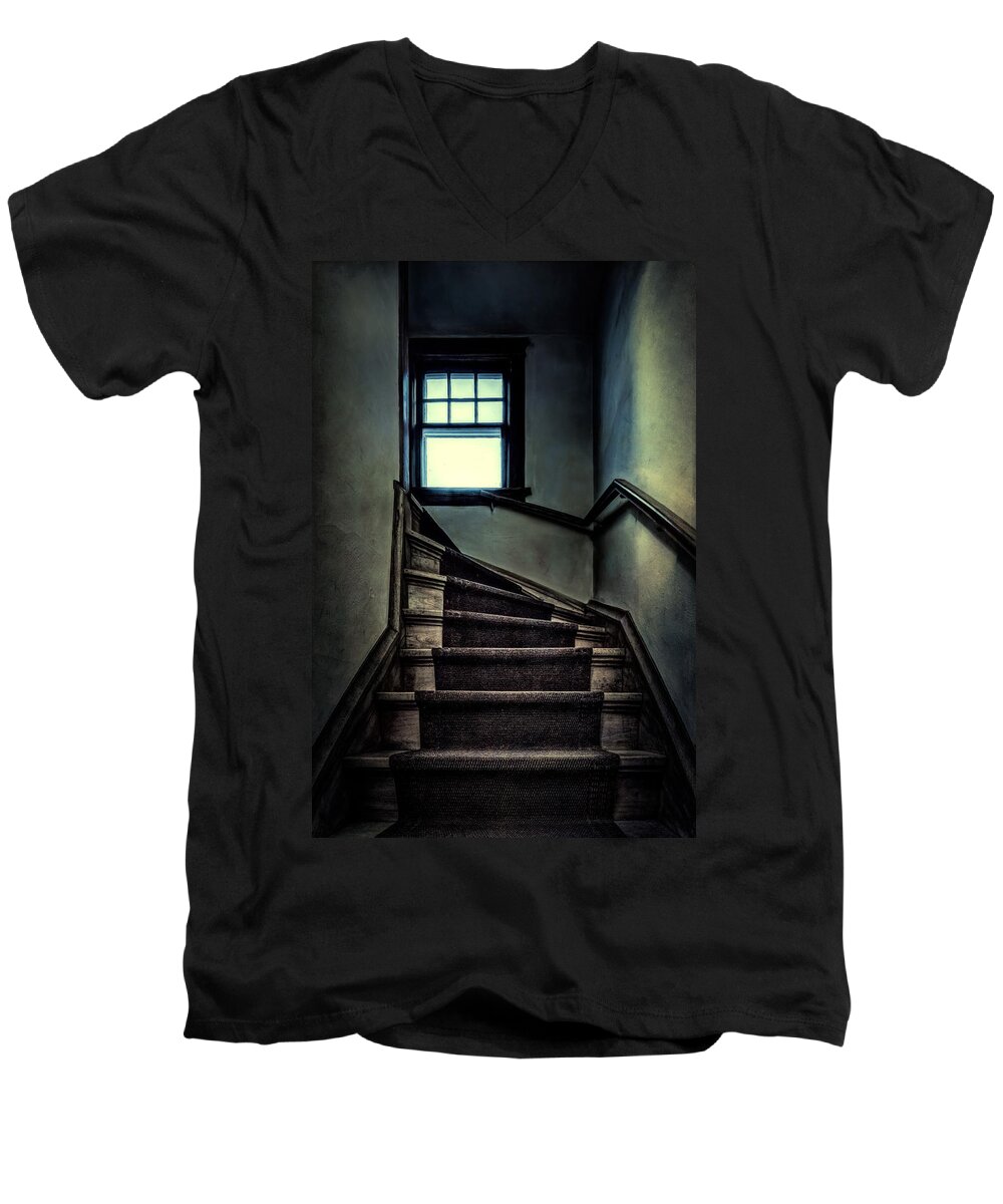 Scott Norris Photography Men's V-Neck T-Shirt featuring the photograph Top of the Stairs by Scott Norris