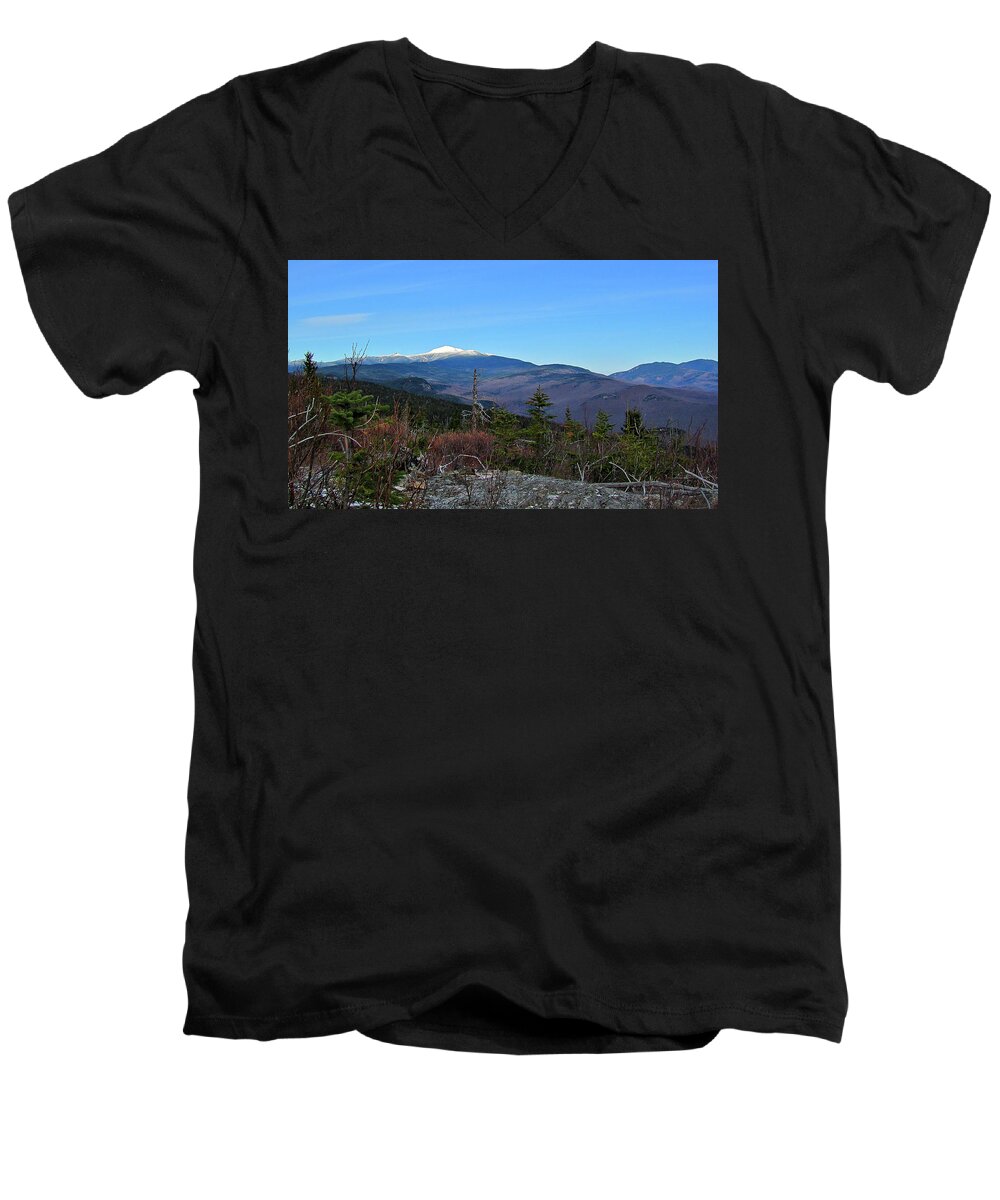 Mt Washington Men's V-Neck T-Shirt featuring the photograph Snowcapped Mt Washinton by Rockybranch Dreams
