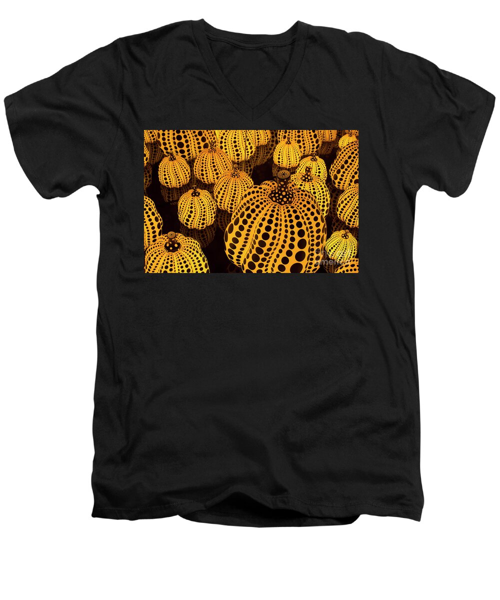 Dallas Museum Of Art Men's V-Neck T-Shirt featuring the photograph The Pumpkins Art of Yayoi Kusama by Ivete Basso Photography