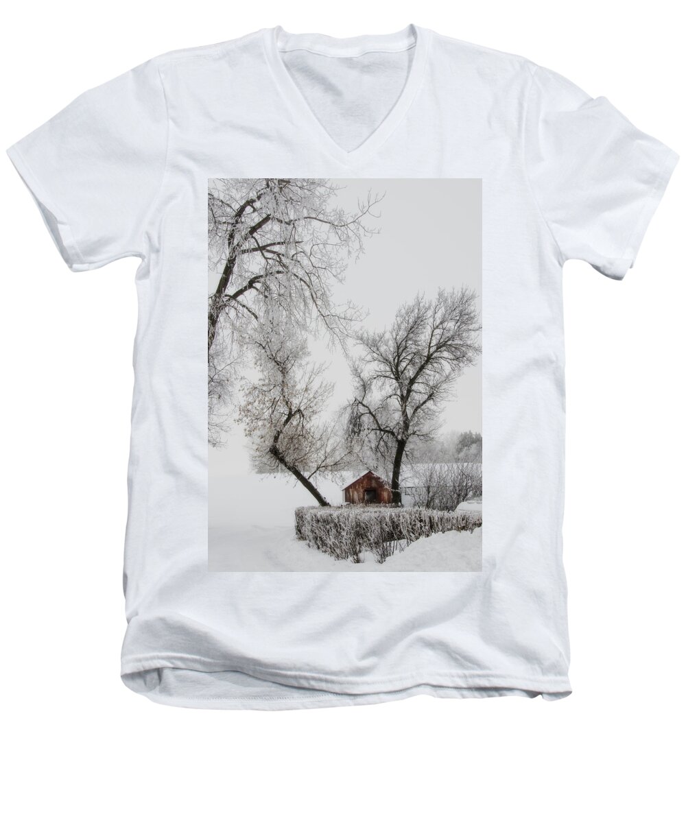 Winter Men's V-Neck T-Shirt featuring the photograph Hide Away by Sandra Parlow