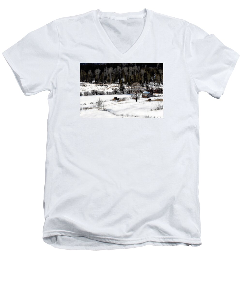 Ranch Men's V-Neck T-Shirt featuring the photograph Spring Horizon by Ed Hall