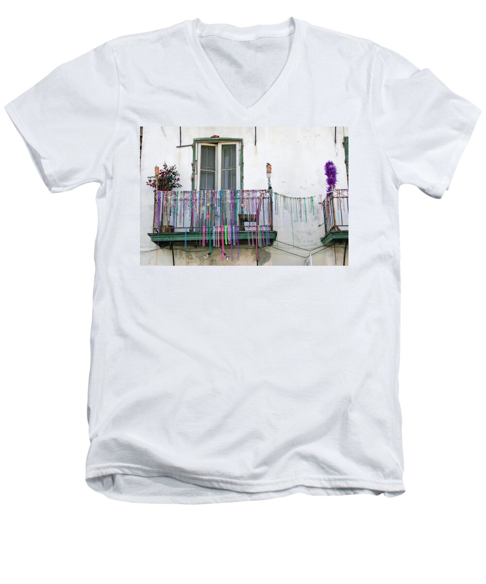 Kg Men's V-Neck T-Shirt featuring the photograph Bead the Porch by KG Thienemann
