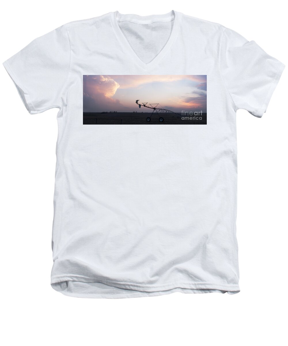 Prairie Sunset Men's V-Neck T-Shirt featuring the photograph Pivot Irrigation and Sunset #1 by Art Whitton